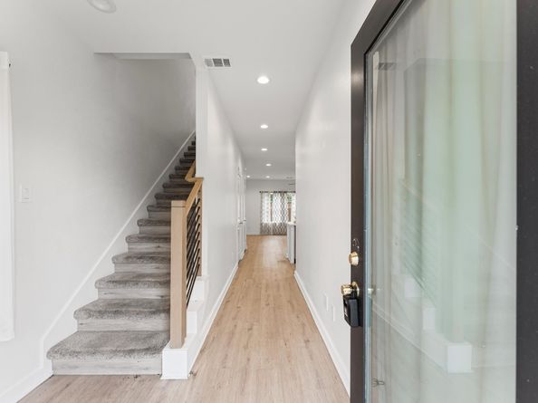 5708 Elysian Street, Houston TX 77009