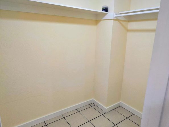 2110 Wilcrest Drive 111, Houston TX 77042