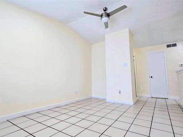 2110 Wilcrest Drive 111, Houston TX 77042