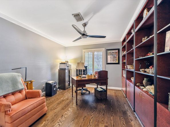9006 Bonhomme Road, Houston TX 77074