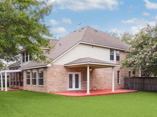 4422 Roundtree Lane, Missouri City TX 77459