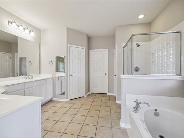 4422 Roundtree Lane, Missouri City TX 77459