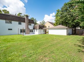 12106 Fawnview Drive, Houston TX 77070