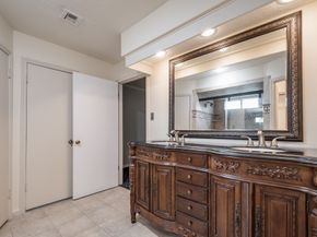 12106 Fawnview Drive, Houston TX 77070