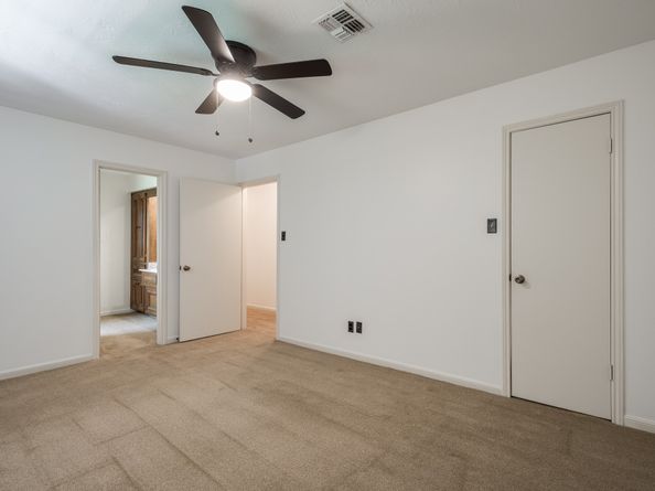 12106 Fawnview Drive, Houston TX 77070