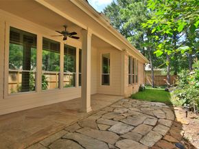 2 Wrenfield Place, Conroe TX 77384