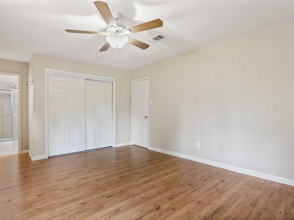 2151 Middle Creek Drive, Kingwood TX 77339
