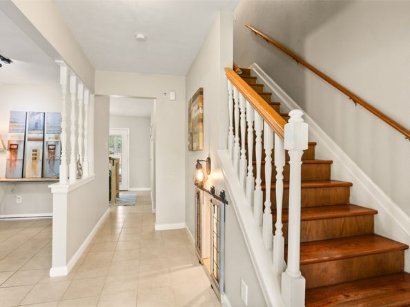 2151 Middle Creek Drive, Kingwood TX 77339