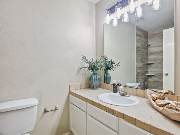 2151 Middle Creek Drive, Kingwood TX 77339