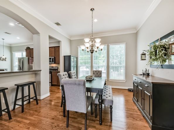 8806 Lakeshore Bend Drive, Houston TX 77080