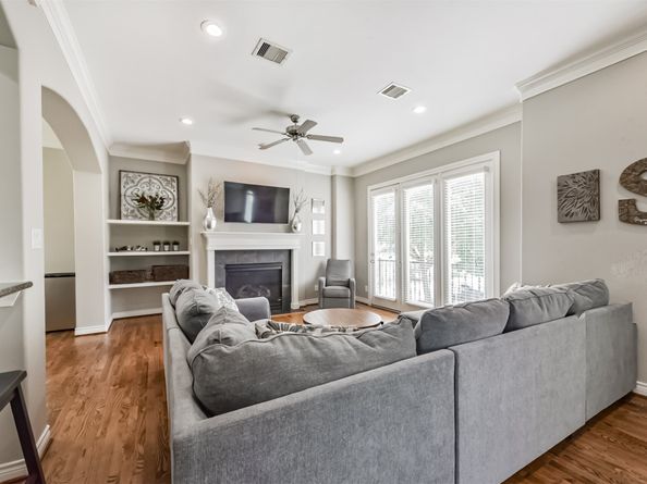 8806 Lakeshore Bend Drive, Houston TX 77080