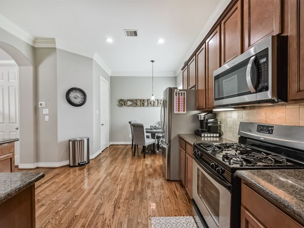 8806 Lakeshore Bend Drive, Houston TX 77080