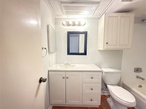 2601 S Braeswood Boulevard 1005, Houston TX 77025