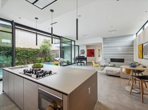 2332 Wroxton Road, Houston TX 77005