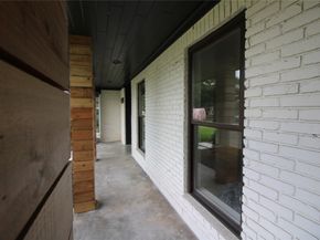 5751 Braesheather Drive, Houston TX 77096