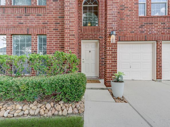 2214 Brimmage Drive, Houston TX 77067