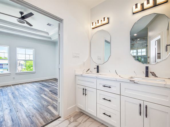 3168 Golfcrest, Houston TX 77087