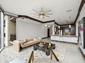 3333 Allen Parkway 2006, Houston TX 77019