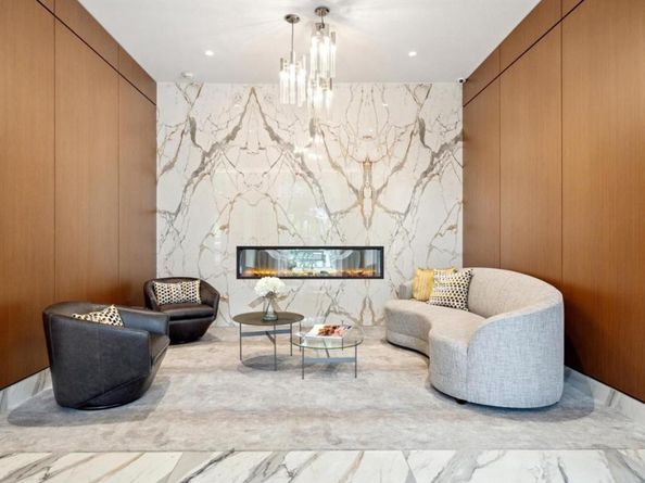 3333 Allen Parkway 2006, Houston TX 77019