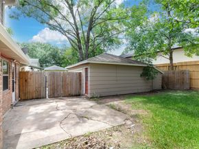 13910 Baytree Drive, Sugar Land TX 77498