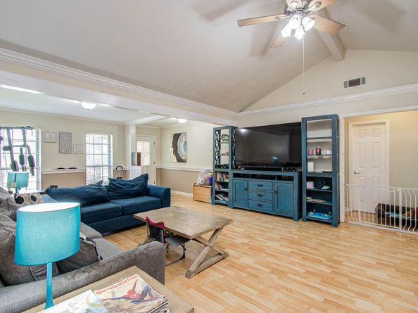 967 Wavecrest Lane, Houston TX 77062