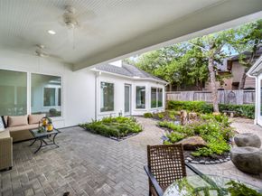 910 Peachwood Bend Drive, Houston TX 77077