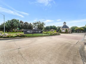910 Peachwood Bend Drive, Houston TX 77077