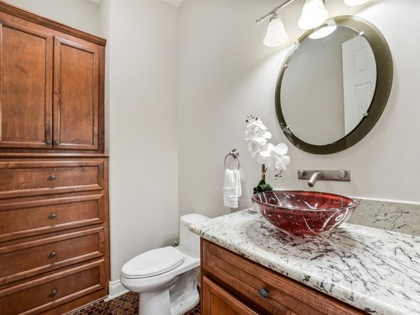 910 Peachwood Bend Drive, Houston TX 77077