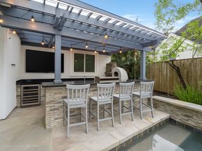 910 Peachwood Bend Drive, Houston TX 77077