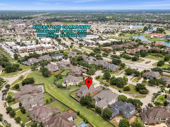 5023 Vista Blue Lane, Sugar Land TX 77479