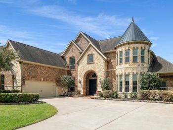 5023 Vista Blue Lane