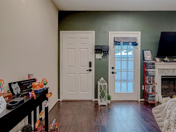 3048 Holly Hall Street Street 3048, Houston TX 77054
