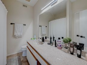 3048 Holly Hall Street Street 3048, Houston TX 77054
