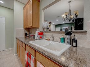 3048 Holly Hall Street Street 3048, Houston TX 77054