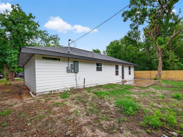 209 Leago Street, Houston TX 77022