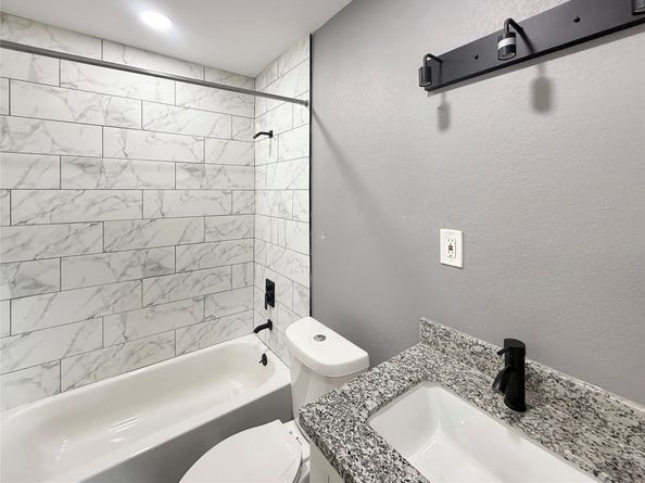 7330 Hurtgen Forest Road, Houston TX 77033