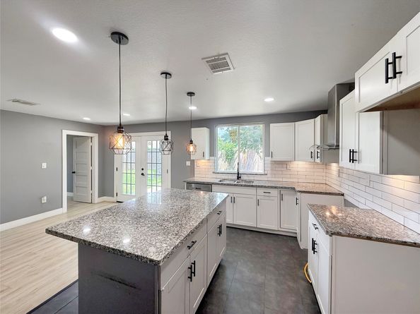 7330 Hurtgen Forest Road, Houston TX 77033