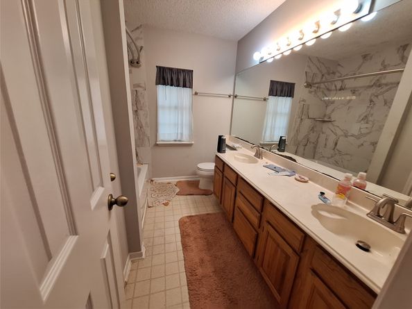 7539 Wildwood Brook Court, Houston TX 77095