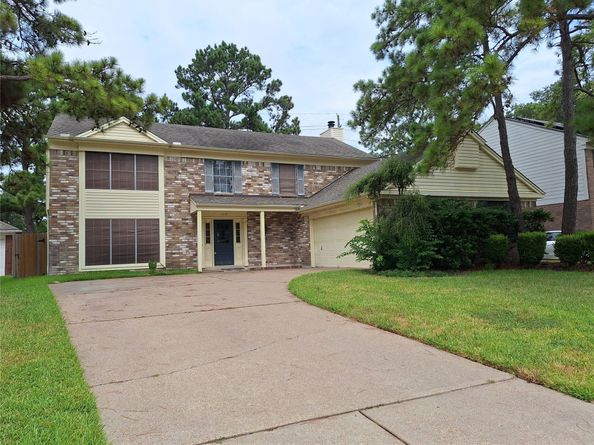 7539 Wildwood Brook Court, Houston TX 77095