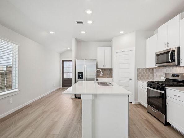 18636 Presswood Way Drive, New Caney TX 77357