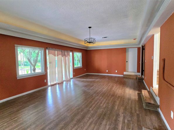 7130 Brace Street, Houston TX 77061