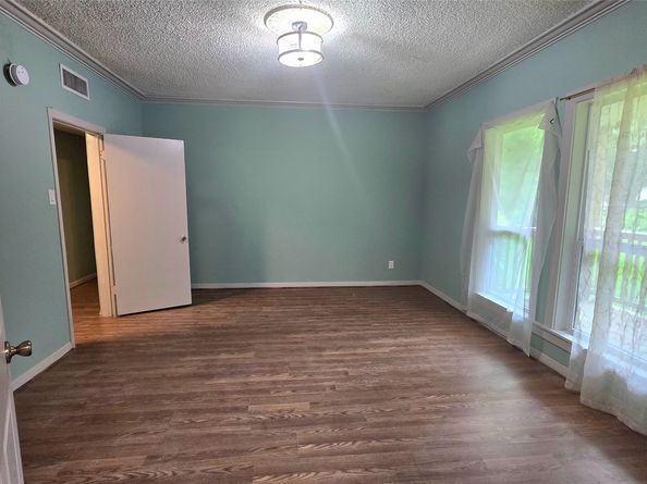 7130 Brace Street, Houston TX 77061