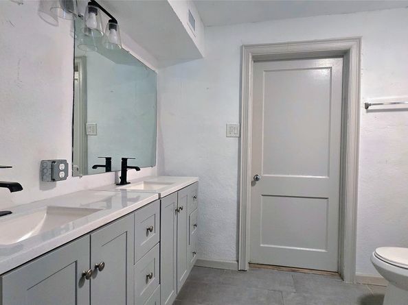 7130 Brace Street, Houston TX 77061