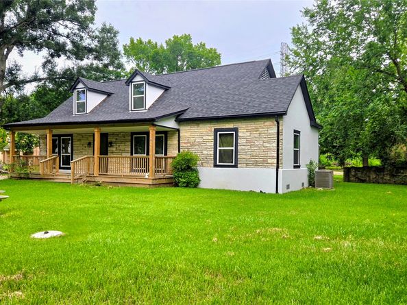 7130 Brace Street, Houston TX 77061