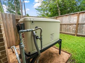 704 Fall Rock Branch Drive, Conroe TX 77304