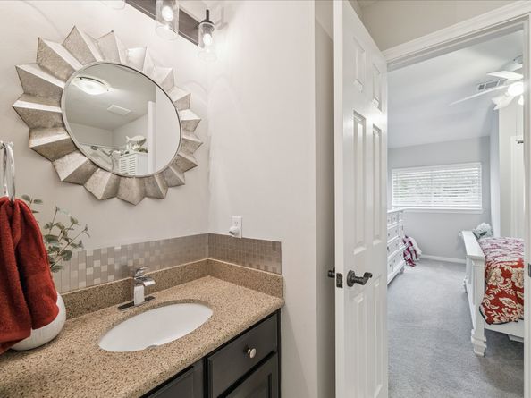 6 Eagle Rise Place, The Woodlands TX 77382