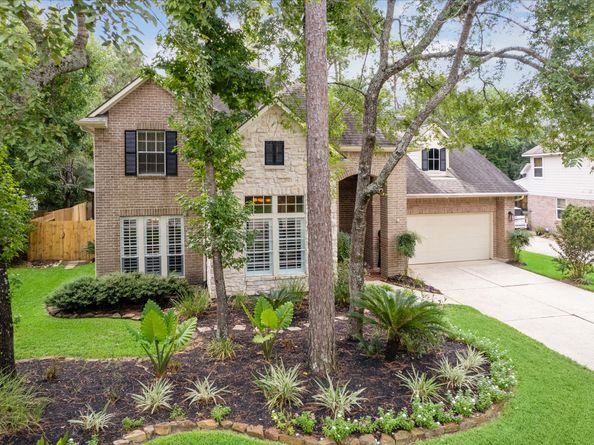 6 Eagle Rise Place, The Woodlands TX 77382