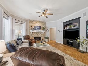 6 Eagle Rise Place, The Woodlands TX 77382