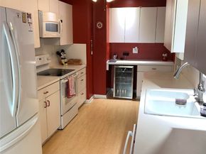 3028 Winslow Street, Houston TX 77025