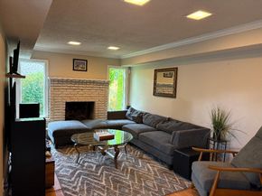 4406 Benning Drive, Houston TX 77035